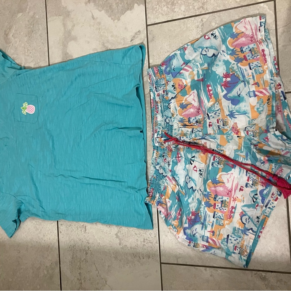 Crown & Ivy Turquoise Top and bottom set or pajamas